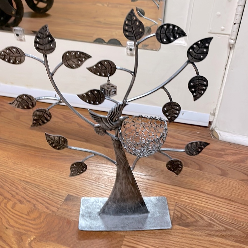 Jewelry tree